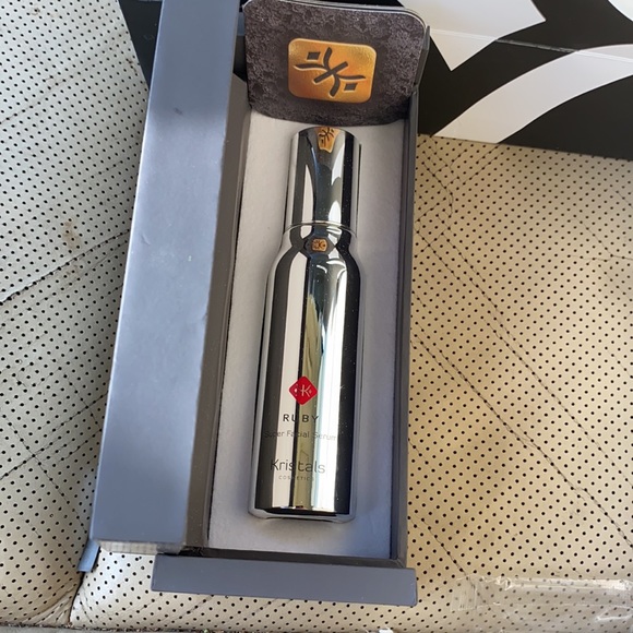 Kristals Ruby Super Facial Serum - Picture 2 of 2